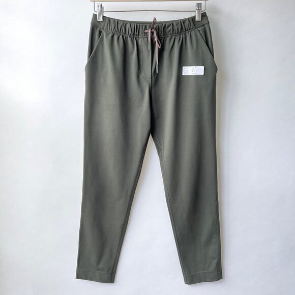 ❤️ Lululemon stretchy pants in forest green Size 6 G50 - Picture 5 of 15